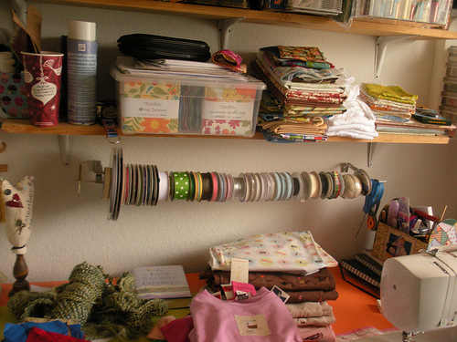 ribbon holder